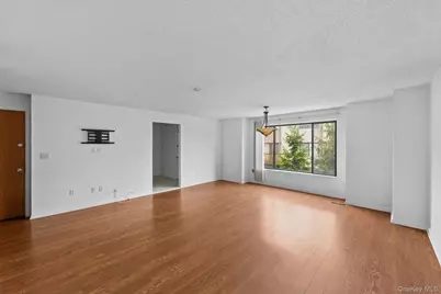 5 Kings Court, Nanuet, NY 10954 - Photo 6
