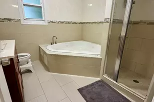 164-31 Underhill Ave, Fresh Meadows, NY 11365 - Photo 10