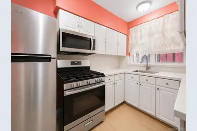 937 Duncan Street, Bronx, NY 10469 - Photo 6