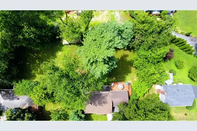 10 Oak Ridge Drive, New Windsor, NY 12553 - Photo 36