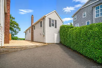 27 Walnut Avenue #2, Setauket, NY 11733 - Photo 1