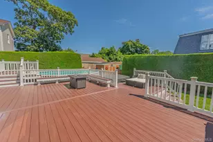 484 Washington Ave, Lindenhurst, NY 11757 - Photo 34