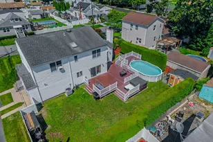 484 Washington Ave, Lindenhurst, NY 11757 - Photo 40