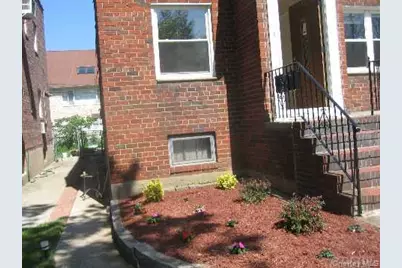 160-45 Willets Point Boulevard, Whitestone, NY 11357 - Photo 4