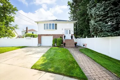 242 Seidman Place, Franklin Square, NY 11010 - Photo 1