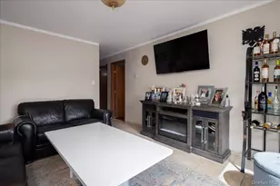 242 Seidman Pl, Franklin Square, NY 11010 - Photo 12