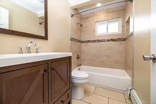 9 Robinson Dr, Shirley, NY 11967 - Photo 8