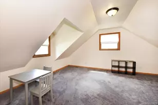 257 Maple St, Massapequa Park, NY 11762 - Photo 20