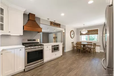 5 Reinhardt Court, Blue Point, NY 11715 - Photo 40