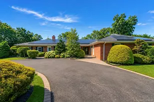 5 Reinhardt Ct, Blue Point, NY 11715 - Photo 4