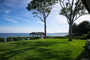 1140 Park Ave, Mattituck, NY 11952 - Photo 10