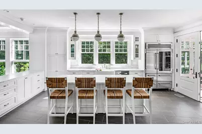 1140 Park Avenue, Mattituck, NY 11952 - Photo 24