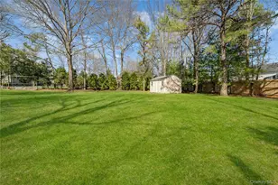 23 Varsity Blvd, East Setauket, NY 11733 - Photo 32