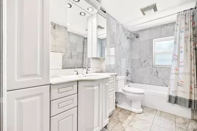 24 Old Knollwood Road, White Plains, NY 10607 - Photo 14