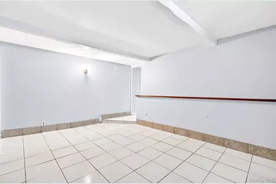 24 Old Knollwood Road, White Plains, NY 10607 - Photo 36