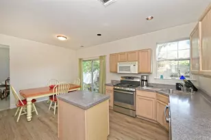 196 Cranberry Ct, Melville, NY 11747 - Photo 10