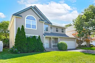 196 Cranberry Ct, Melville, NY 11747 - Photo 4