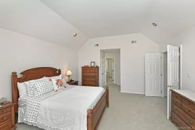 196 Cranberry Court, Melville, NY 11747 - Photo 20
