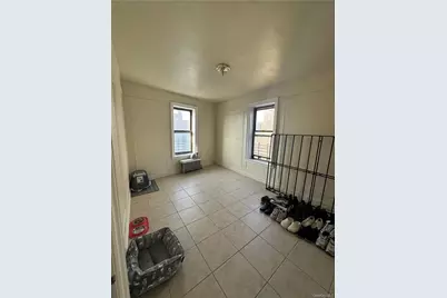 2922 Barnes Avenue #6E, Bronx, NY 10467 - Photo 6