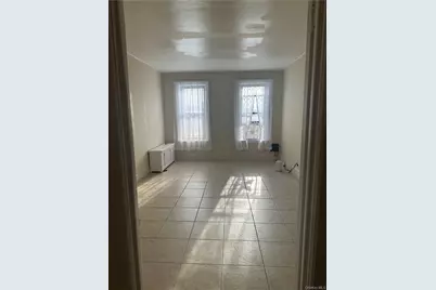 2922 Barnes Avenue #6E, Bronx, NY 10467 - Photo 4