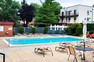 3-27 128th St, College Point, NY 11356 - Photo 18