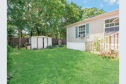 13 Mindy Lane, Bohemia, NY 11716 - Photo 14