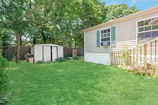 13 Mindy Ln, Bohemia, NY 11716 - Photo 14