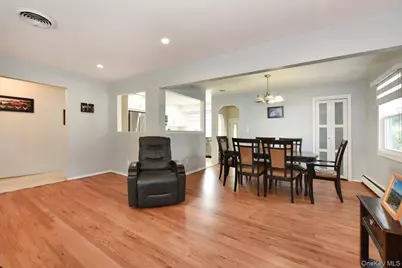 156 Jerusalem Avenue, Massapequa, NY 11758 - Photo 10