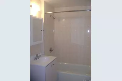 81-15 Queens #6L, Elmhurst, NY 11373 - Photo 10