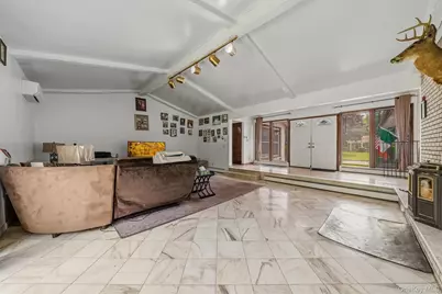 9 Carpenter Road, Port Jervis, NY 12771 - Photo 2