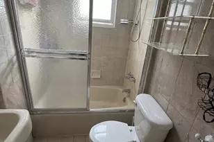 157-44 Quince Ave, Flushing, NY 11355 - Photo 10