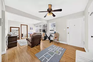138-25 68th Dr, Kew Gardens, NY 11367 - Photo 2