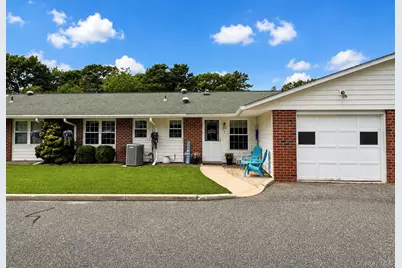 89 Enfield Court #B, Ridge, NY 11961 - Photo 2