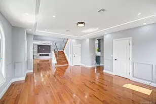 16 Violet Ave, Hicksville, NY 11801 - Photo 8