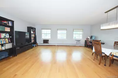 12-27 Diane Place #196 U, Bayside, NY 11360 - Photo 2
