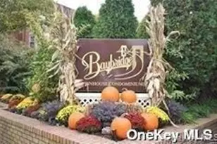12-27 Diane Pl, Bayside, NY 11360 - Photo 30