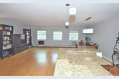 12-27 Diane Place #196 U, Bayside, NY 11360 - Photo 4