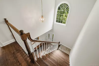 4 Preserve Court, White Plains, NY 10607 - Photo 30