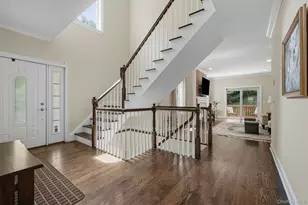 4 Preserve Ct, White Plains, NY 10607 - Photo 6