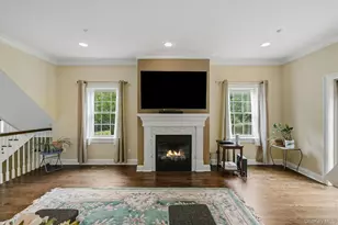 4 Preserve Ct, White Plains, NY 10607 - Photo 8