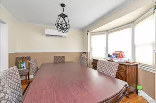1 Windsor Pl, Lynbrook, NY 11563 - Photo 6