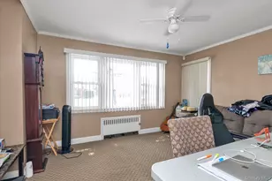 1 Windsor Pl, Lynbrook, NY 11563 - Photo 12