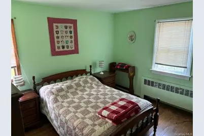 1 Bradish Lane, Babylon, NY 11702 - Photo 4