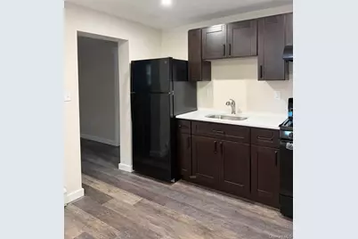 16 Bellport Street #5, Patchogue, NY 11772 - Photo 10