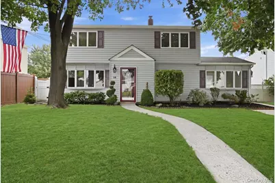 14 Crest Lane, Levittown, NY 11756 - Photo 1