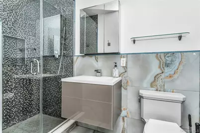 14962 Powells Cove Boulevard, Whitestone, NY 11357 - Photo 22