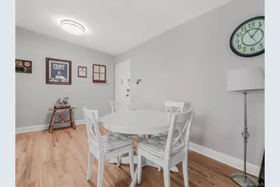 4 Rose Street #Apt 6 B2, Oceanside, NY 11572 - Photo 4