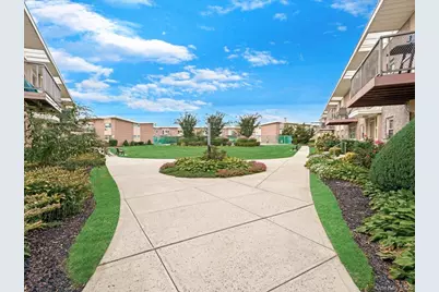 4 Rose Street #Apt 6 B2, Oceanside, NY 11572 - Photo 14