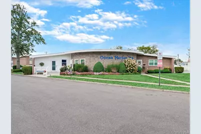 4 Rose Street #Apt 6 B2, Oceanside, NY 11572 - Photo 12