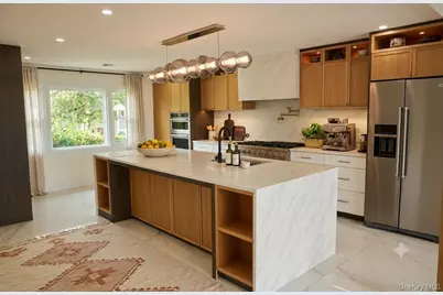 21 Wesleyan Road, Commack, NY 11725 - Photo 4